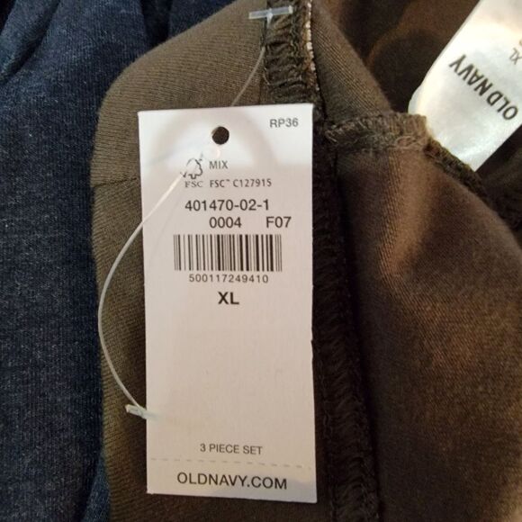 Old Navy Nwt High Waisted Cropped Leggings 3-Pack Size XL - Picture 3 of 4